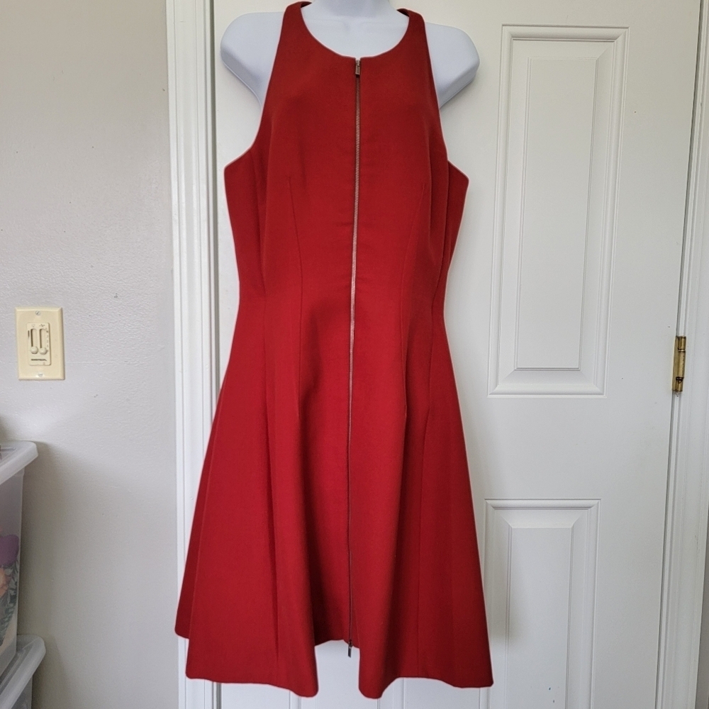 BCBGMAXAZRIA  Guilianna Dress Deep Red Sleeveless Front Zip Racerback Boning 12